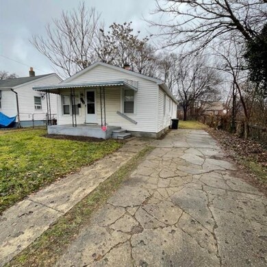 21356 Westview Ave, Ferndale, MI 48220 - photo 2