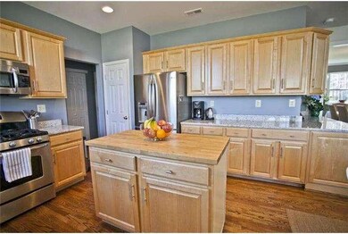 709 Tory Ln, Phoenixville, PA 19460 - photo 6