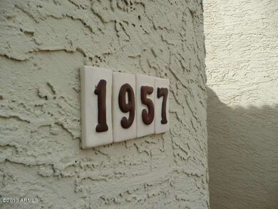 P1660693
