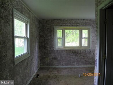 630 Tritapoe Dr, Knoxville, MD 21758 - photo 4