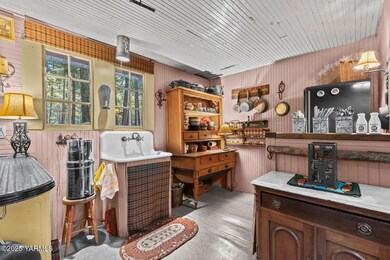 19011 State Route 410 unit 11A, Naches, WA 98937 - photo 5