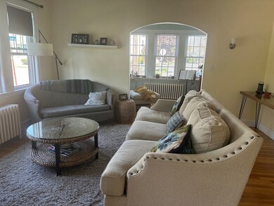 44 Pine St unit 1, Swampscott, MA 01907 - photo 3