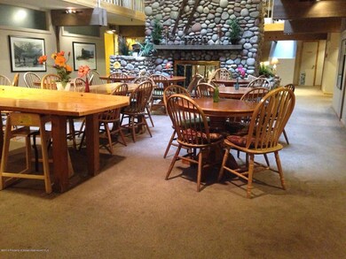 Breakfast Room 2