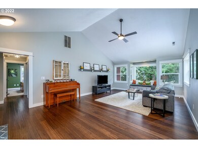 20301 SW Eagle Point Way, McMinnville, OR 97128 - photo 6