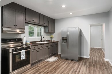 1601 Cherry St, Niles, MI 49120 - photo 7