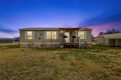 389 Cedar Dr, Azle, TX 76020 - photo 2