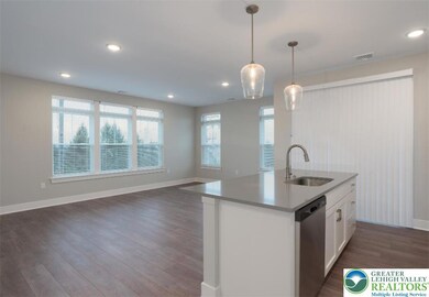 2295 Lafayette Park Dr unit A4, Easton, PA 18040 - photo 4