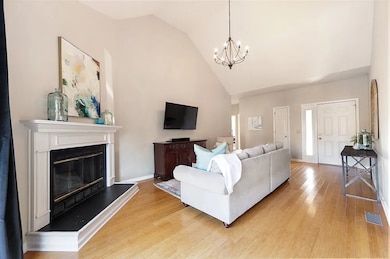 404 Crestfield Ct, Nashville, TN 37211 - photo 4