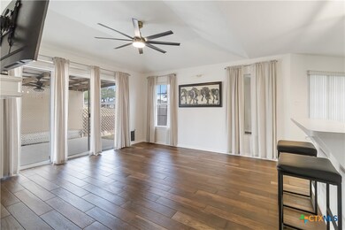 434 Watts Ln, Canyon Lake, TX 78133 - photo 4