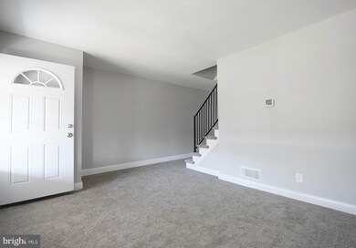 936 Middlesex Rd, Essex, MD 21221 - photo 5