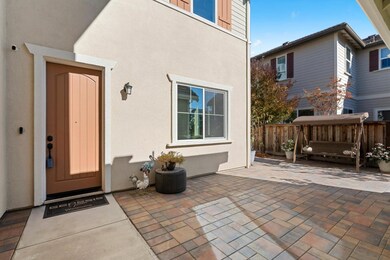 33469 Pony Loop, Fremont, CA 94555 - photo 5