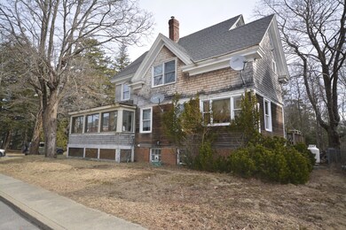 House Side - Snow Street