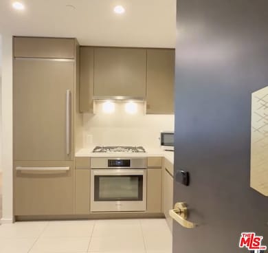 Metropolis Los Angeles - Tower I unit 710, Los Angeles, CA 90017 - photo 3