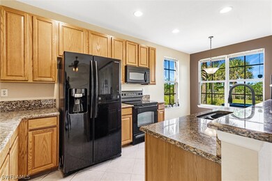 Granite & 42 inch cabinets
