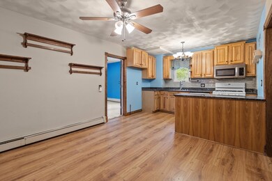 52 Curtis Ave, Attleboro, MA 02703 - photo 5