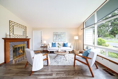 7925 198th St SW, Edmonds, WA 98026 - photo 4