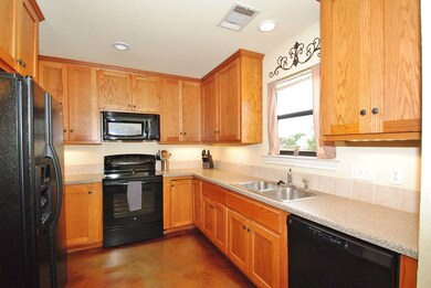 225 Green Oaks Loop, Fredericksburg, TX 78624 - photo 2