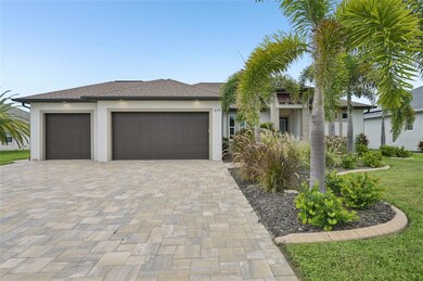 239 Rotonda Blvd N, Rotonda West, FL 33947 - photo 4