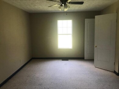 714 Kent Dr unit B, Lebanon, TN 37087 - photo 7