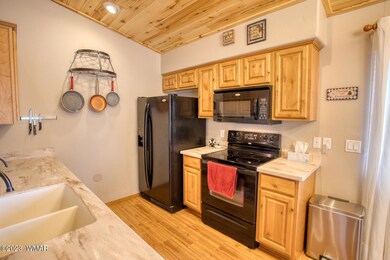 Kitchen-cabinet space