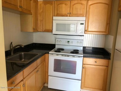 623 Forrest Ave unit 13, Cocoa, FL 32922 - photo 2