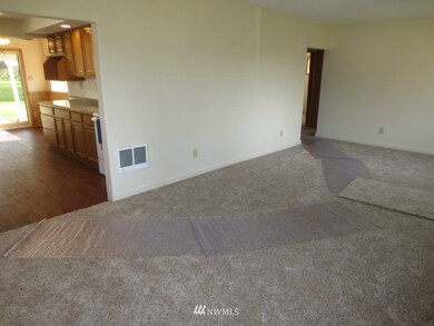 unlisted-address, Longview, WA 98632 - photo 3