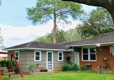 1920 Le Tulle Ave, Bay City, TX 77414 - photo 4