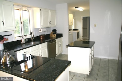 38599 Little Hampton Ln, Hamilton, VA 20158 - photo 3