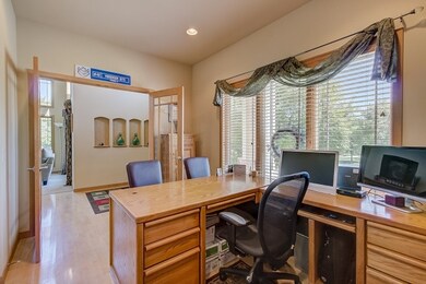 2747 Hollyhock St, Fitchburg, WI 53711 - photo 2