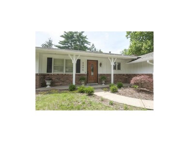 Nice covered front porch