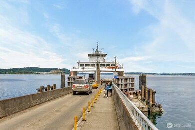 12106 Sound Dr, Anderson Island, WA 98303 - photo 5