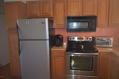 Kitchen (2)