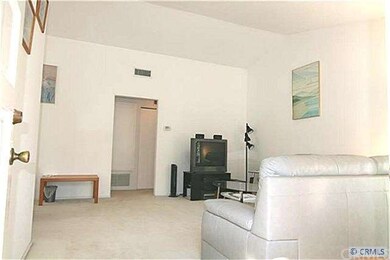 Living Room (1)