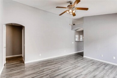 Will your front entry / living room be formal or i