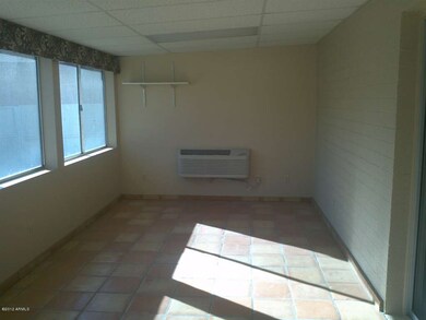 Meseto Arizona room
