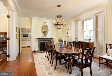 158 Vassar Cir, Villanova, PA 19085 - photo 4