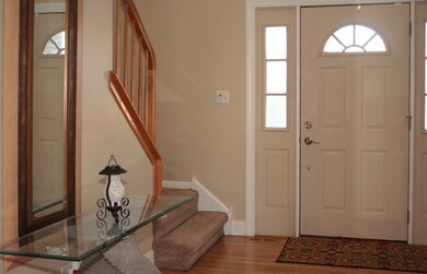 404 Camden Cir, Oswego, IL 60543 - photo 2