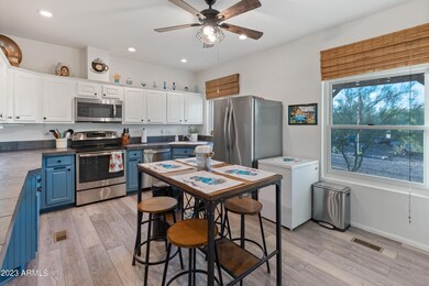 45325 N 7th St-24