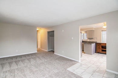 2146 Alvin St, Toledo, OH 43607 - photo 4