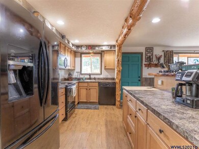 3287 Sunset Dr, Hubbard, OR 97032 - photo 7