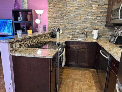 3070 Cornwall D unit 3070 D, Boca Raton, FL 33434 - photo 2