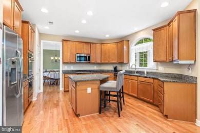 3314 Lady Catherine Cir, Triangle, VA 22172 - photo 7