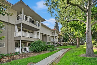 2405 Via Mariposa W unit 2G, Laguna Woods, CA 92637 - photo 4