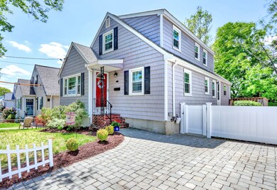 185 Glenellen Rd, West Roxbury, MA 02132 - photo 2