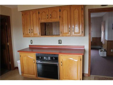 1st Floor Plan. Very Nice Woodwork...