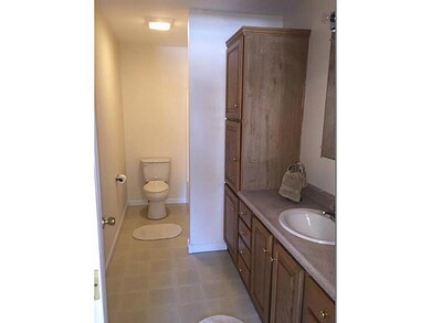 Master Bath/Spa.