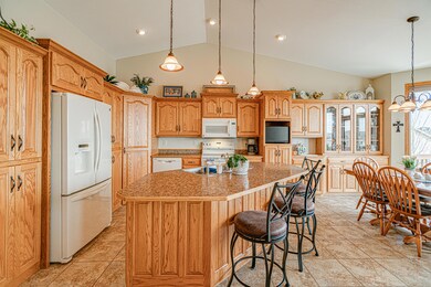 1315GoldenEagleLn_0001
