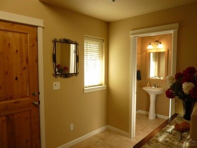 61217 Dayspring Dr, Bend, OR 97702 - photo 4