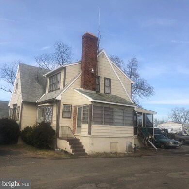 6004 Walker Mill Rd, Capitol Heights, MD 20743 - photo 2