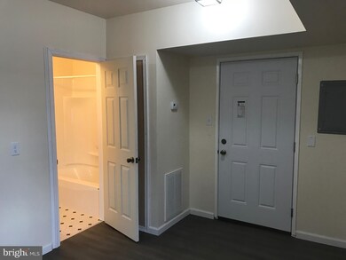 117 S Main St unit F, Chambersburg, PA 17201 - photo 4